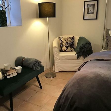 Special Offer,One Of Its Kind, Extremely Central In Herning, Danish Hosts, Extremely Clean, Very Quiet Street But A Stonethrough From Bars & Restaurants Apartment ภายนอก รูปภาพ